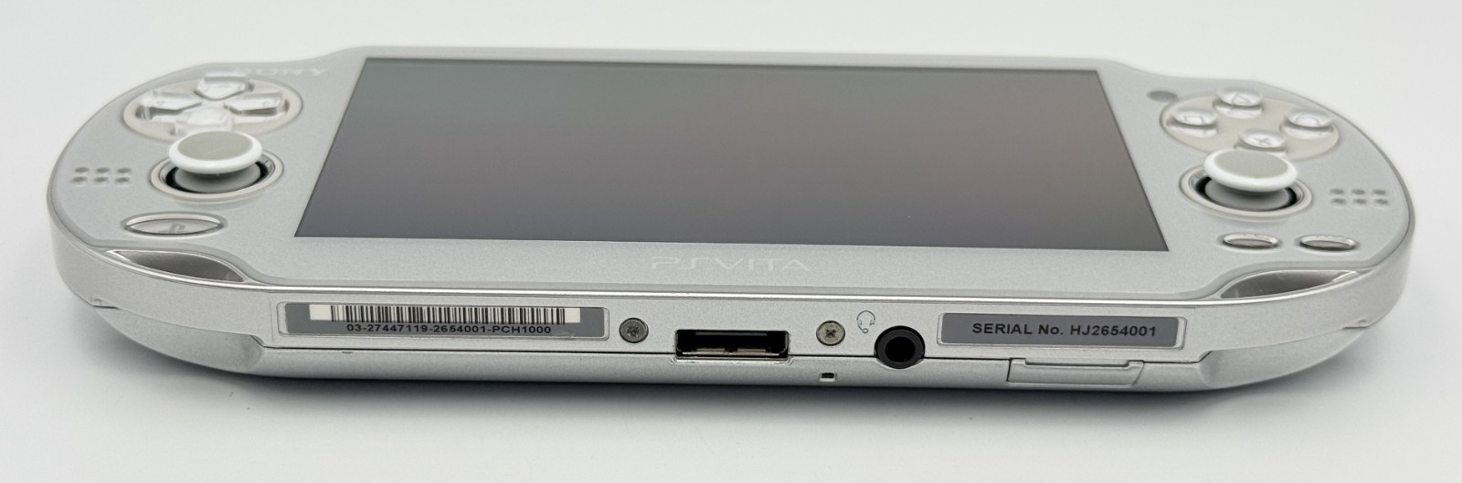 Sony PS Vita PCH-1000 PCH 1000 Console Silver w/16GB memory Very Rare – Mint