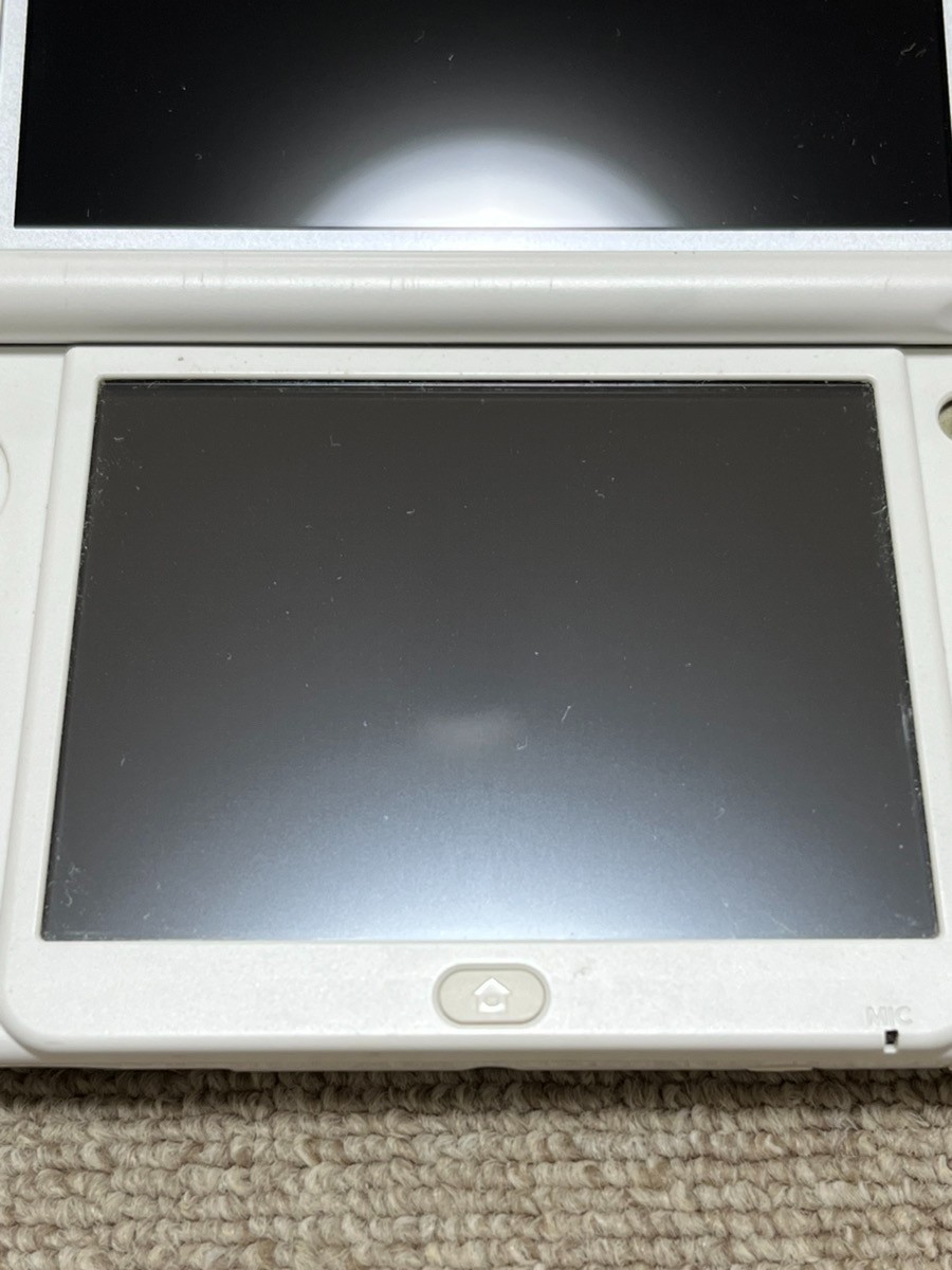 New 3DS LL XL Pearl White Japan Nintendo Console region Japanese B961
