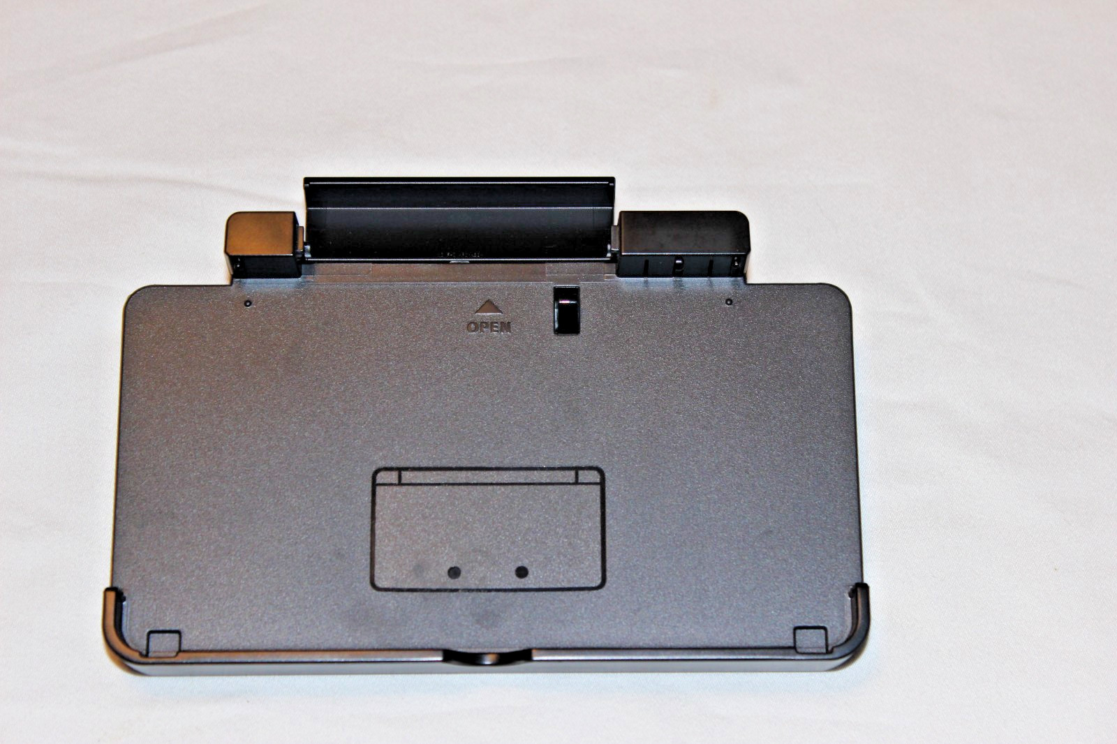 Official Nintendo 3DS Charging Cradle Dock CTR-007 OEM Black Charging Stand