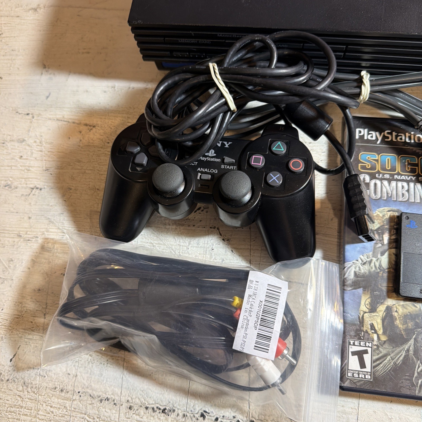 SONY PlayStation 2 PS2 SCPH-39001 Console Bundle – Cables – Controller – Game