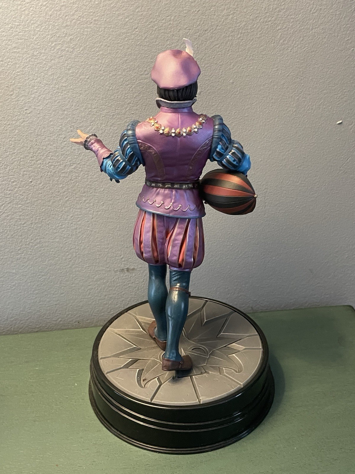 Dark Horse 9.5 The Witcher 3 Wild Hunt Dandelion Figurine