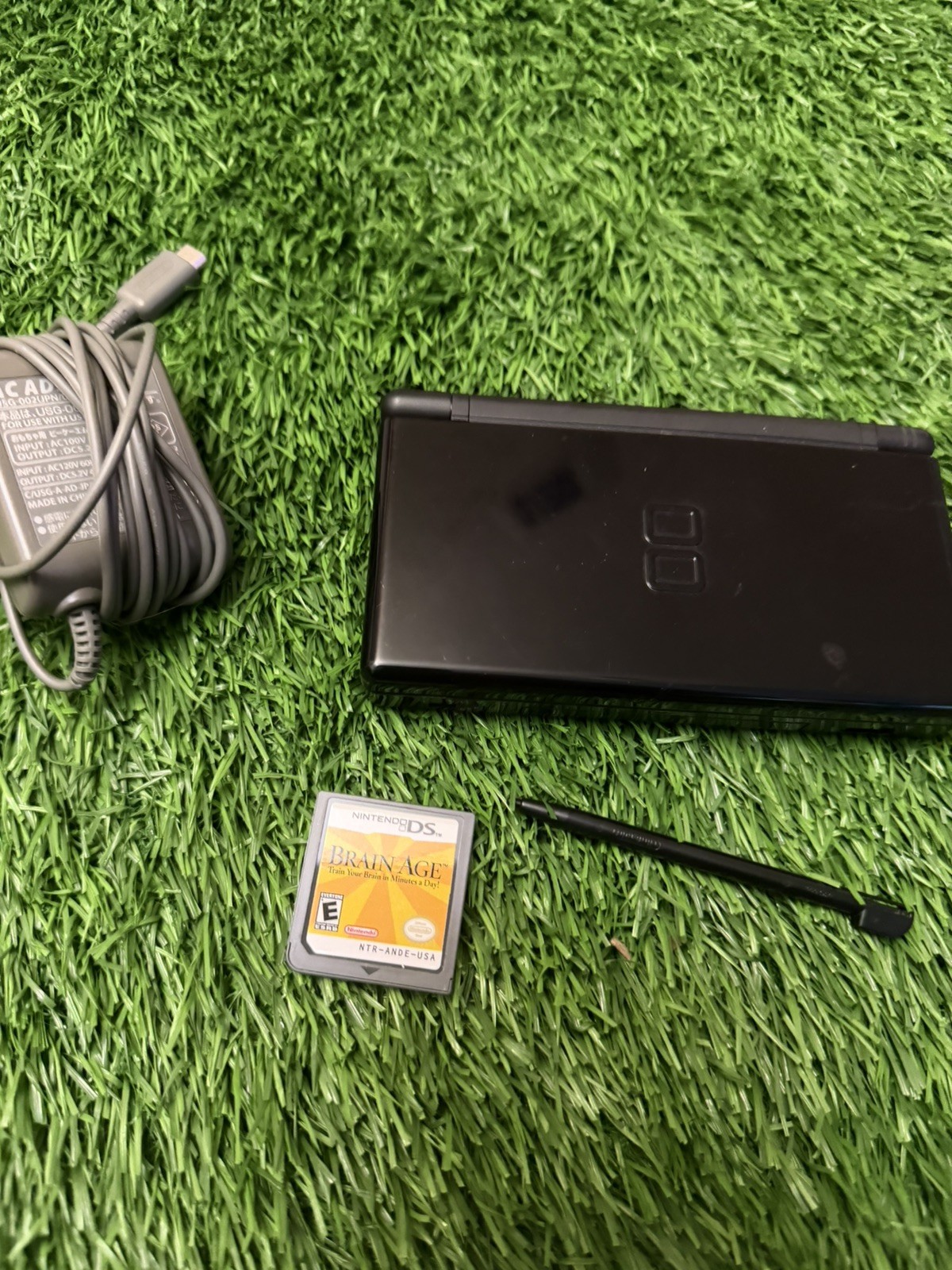 Nintendo DS Lite Console System — Tested/Works