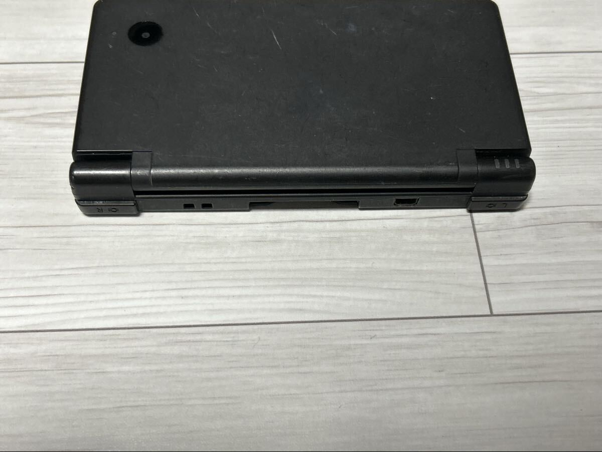 Nintendo DSi Black TWL-001 Handheld Game Console Used