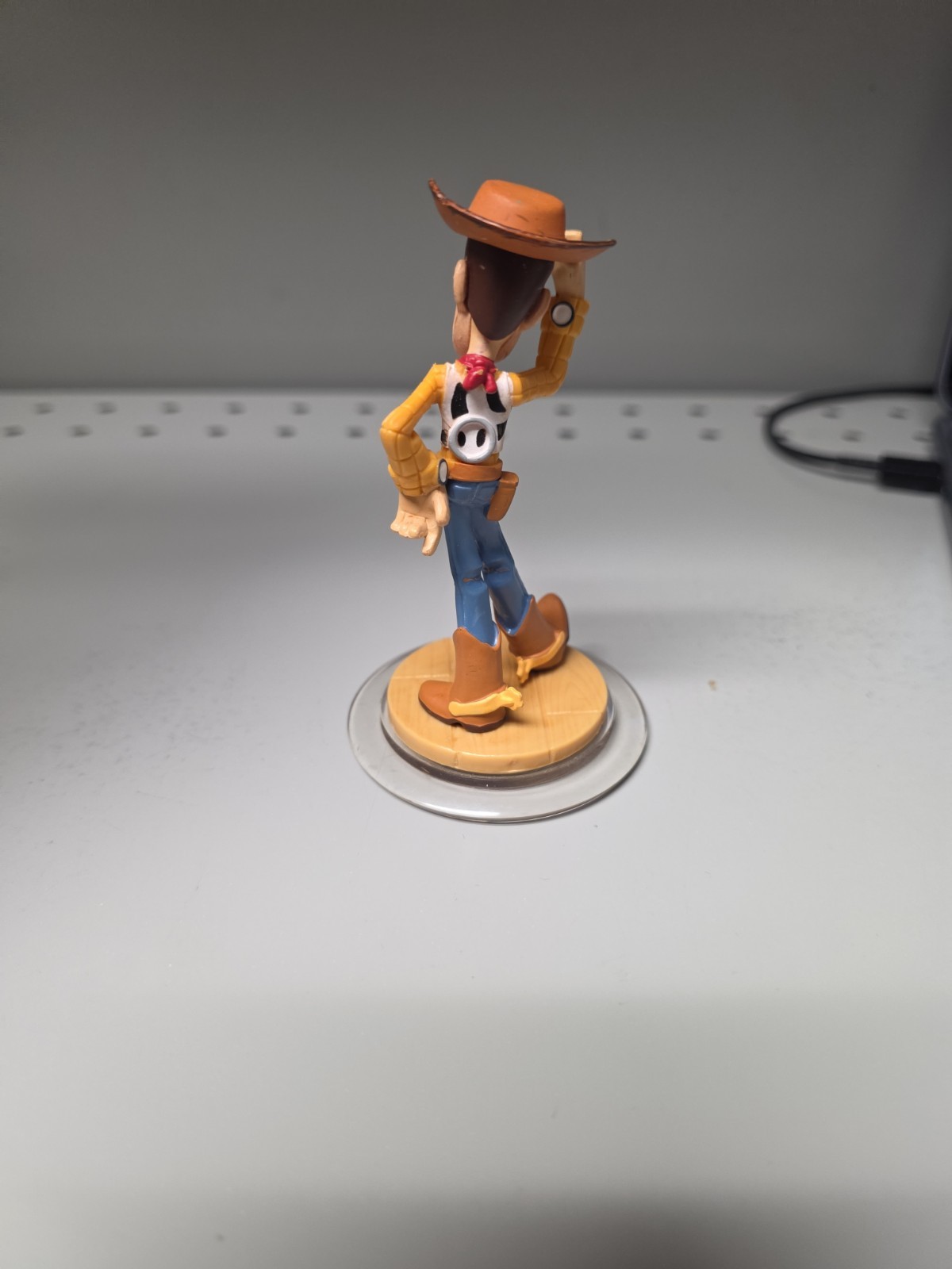 Disney Infinity 1.0 Toy Story lot 4 Woody, Buzz Lightyear, Crystal & Jessie