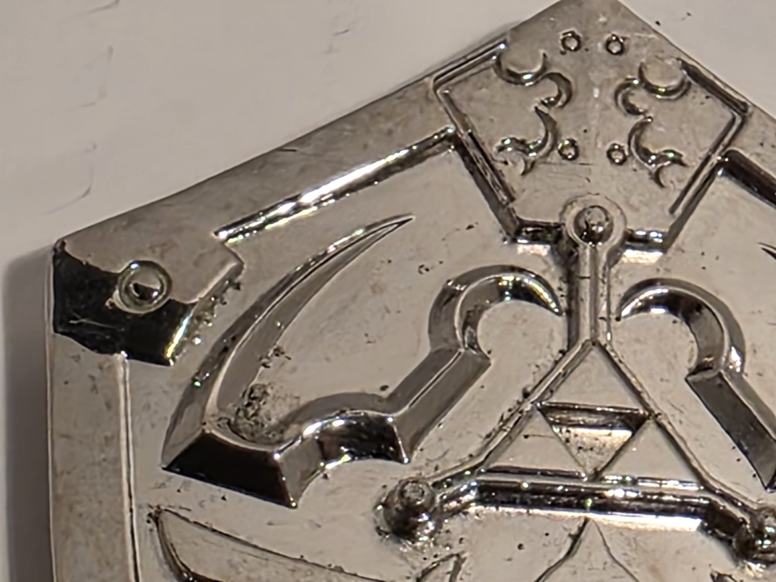 The Legend Of Zelda Twilight Princess Belt Buckle Nintendo 2009 Hyrule Shield