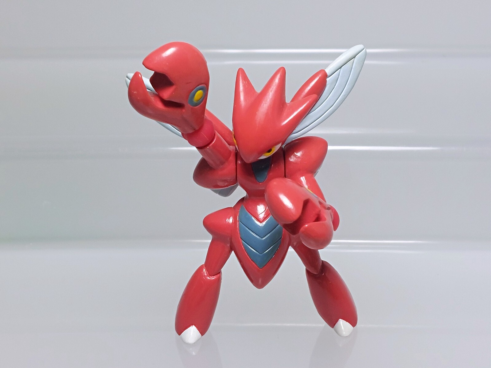 Scizor Pokemon Action Figure Gashapon Bandai 2000 Toy Japan F08 2.4in