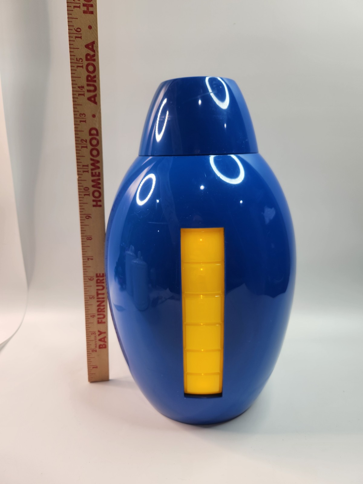 ThinkGeek Mega Man Mega Buster Replica LEDs & sound with NO stand NO box Megaman