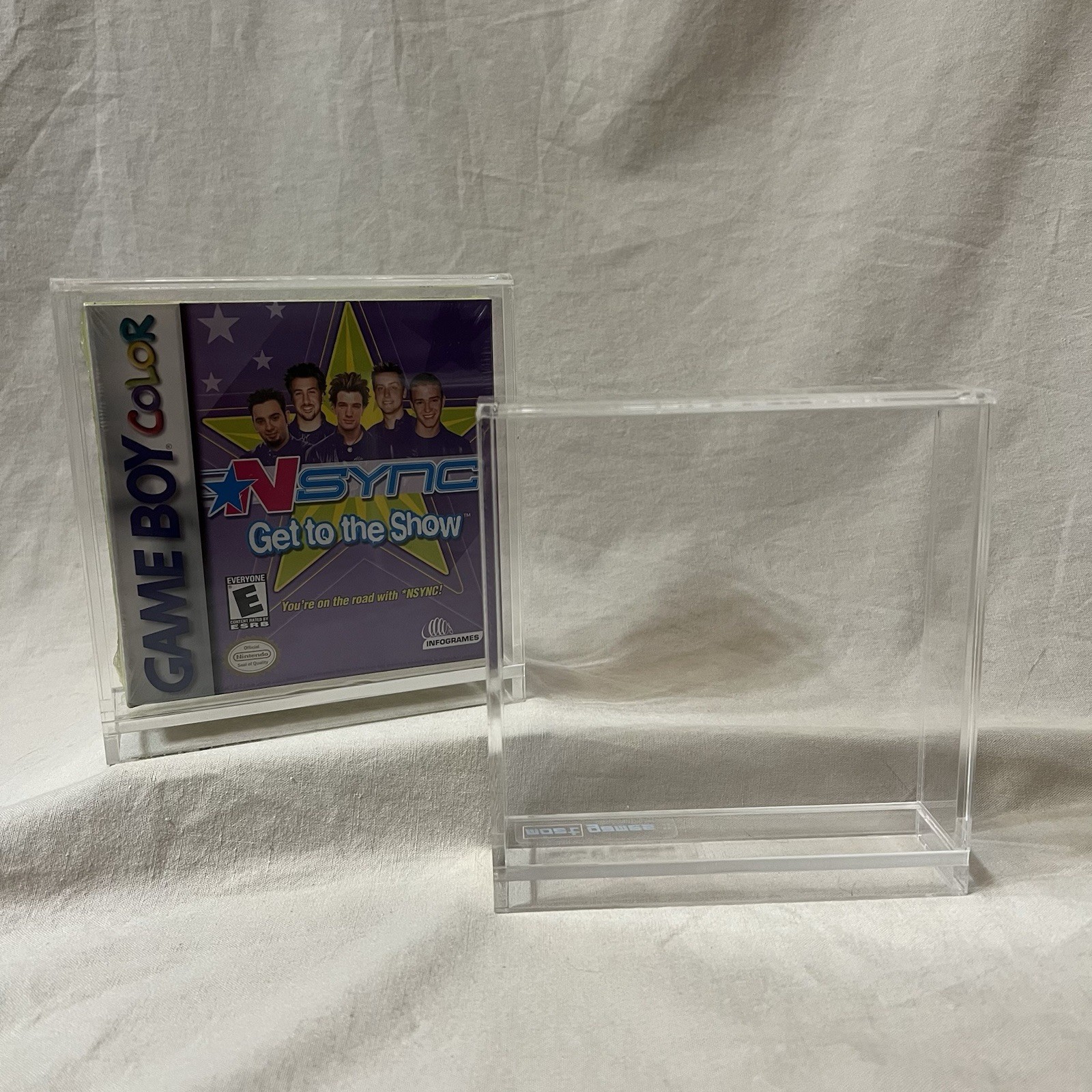 Acrylic Display Case for Nintendo Game Boy, Advance, & Color – UV Protection