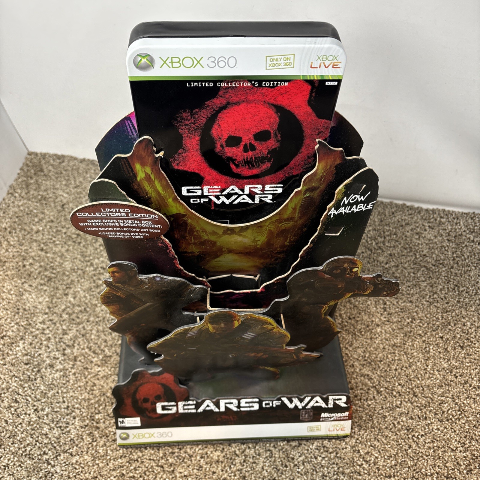 Gears of War Limited Collectors Edition Store Display Standee Promotional RARE