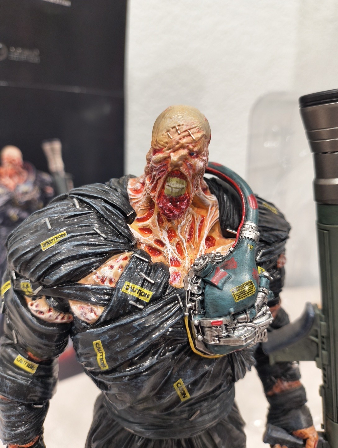 Resident Evil 3 Nemesis 27.7cm Statue By Numskull Collectibles Figure Capcom