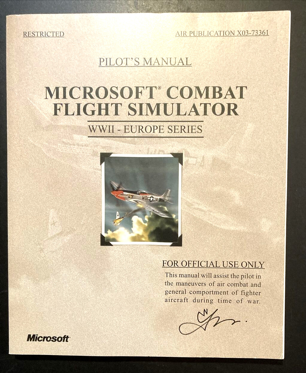 Microsoft Combat Flight Sumulator and Simulator 2 Pilots Manual Inside Moves