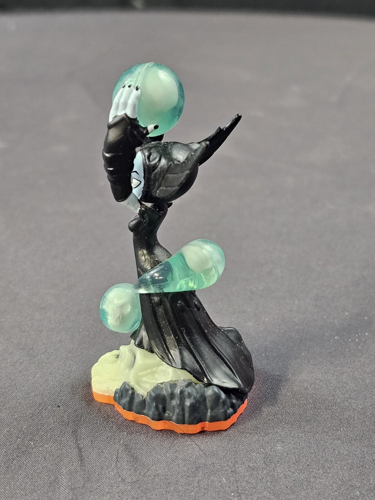 Skylanders Giants – Series 2 – Hex – Figure – Activision – Untested