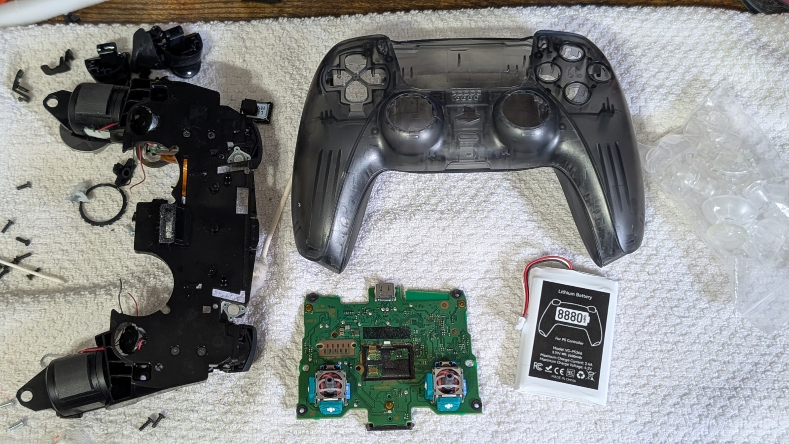 Sony PS5 Dualsense Wireless Controller Modded With TMR/Clicky Buttons And LEDs