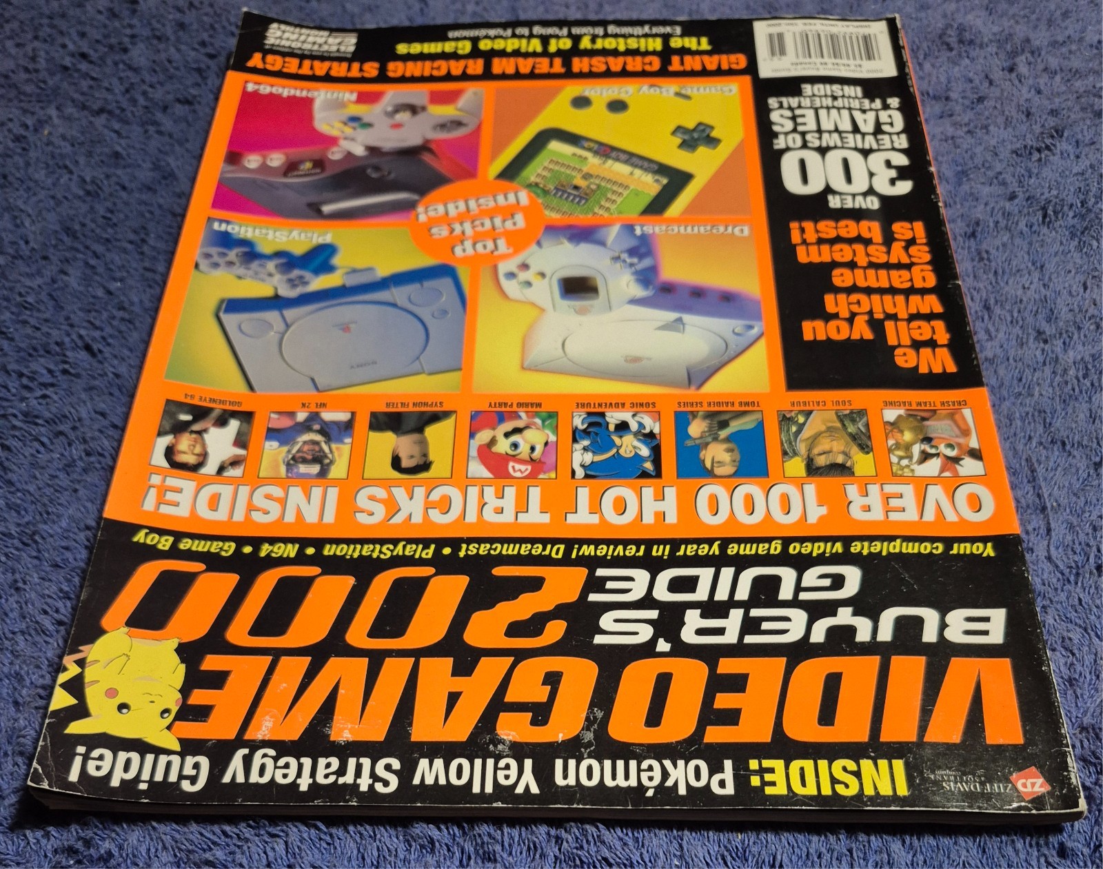 VIDEO GAME BUYER’S GUIDE 2000 ELECTRONIC GAMING MONTHLY DREAMCAST PLAYSTATION
