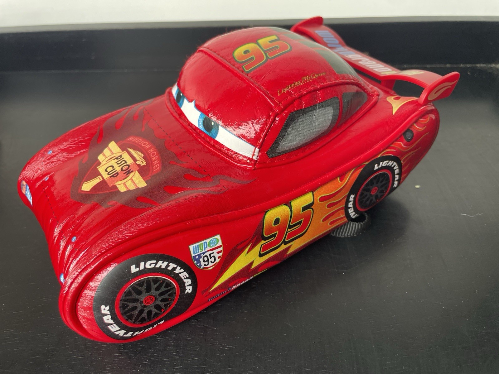 Disney Pixar Cars 2 Lightning McQueen Nintendo DS Carry Case Plush Soft