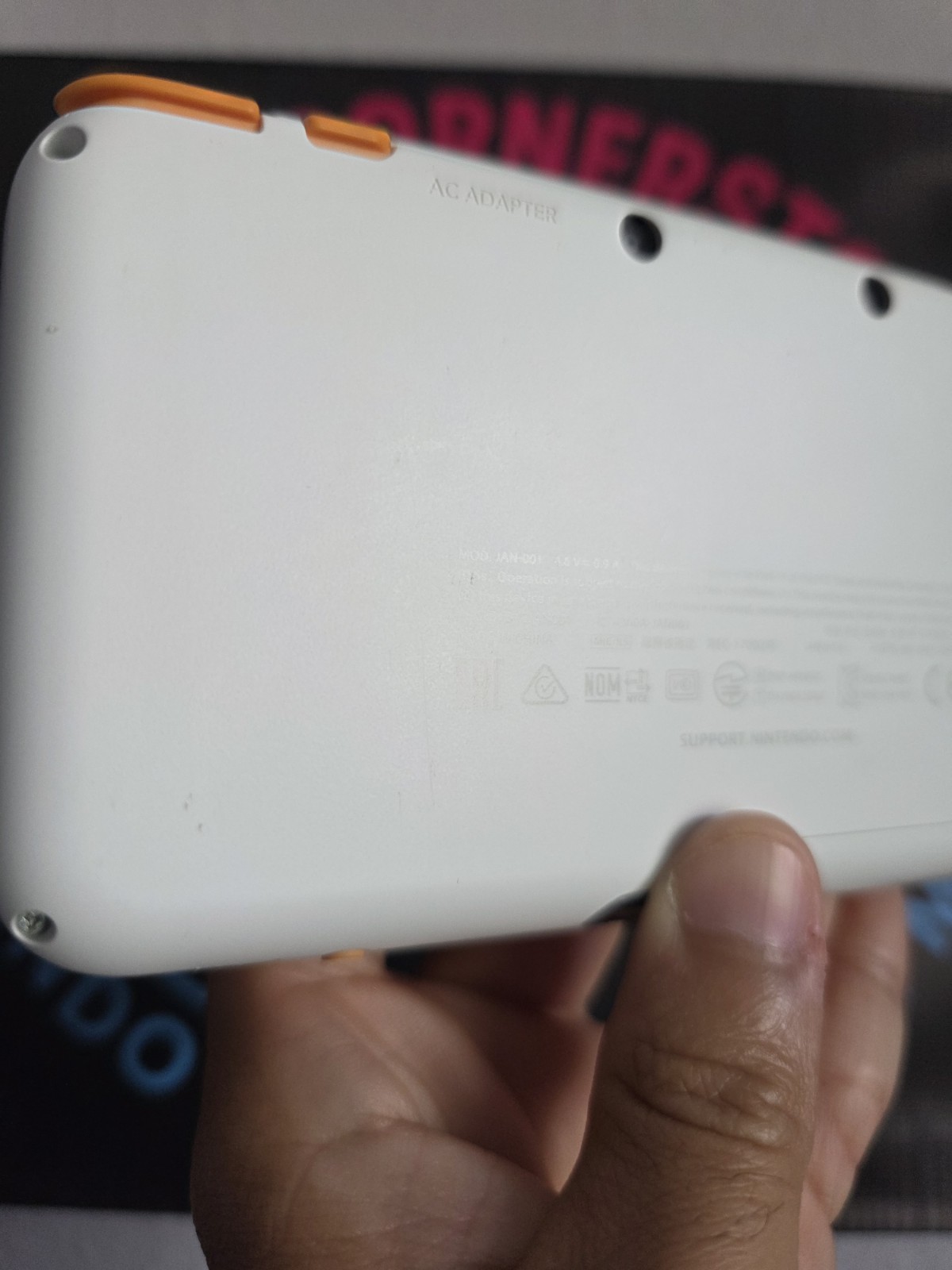 Nintendo New 2DS XL Console White/Orange FAST SHIPPING