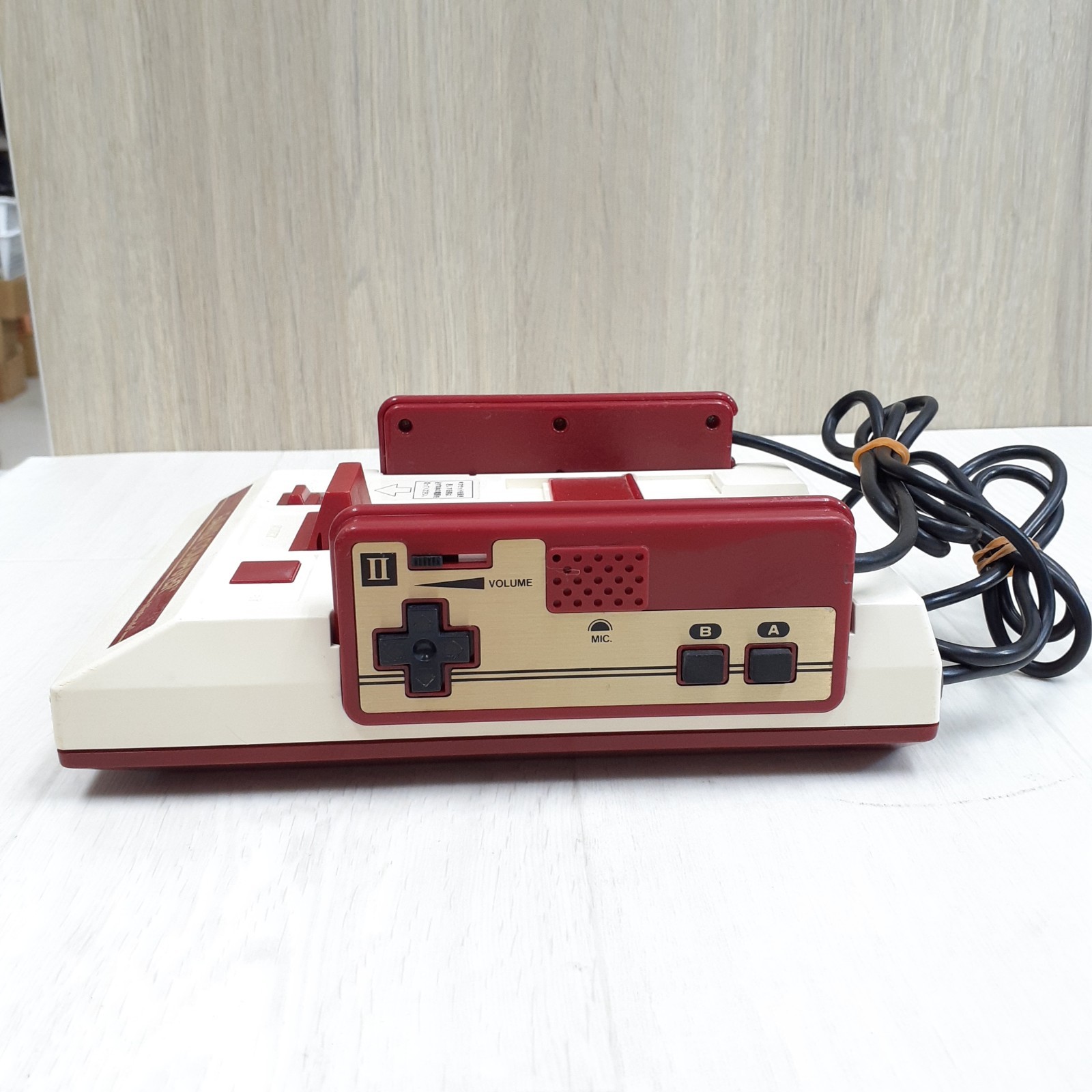 Nintendo Japanese Famicom Console with Square Button Initial Model RARE HVC-001