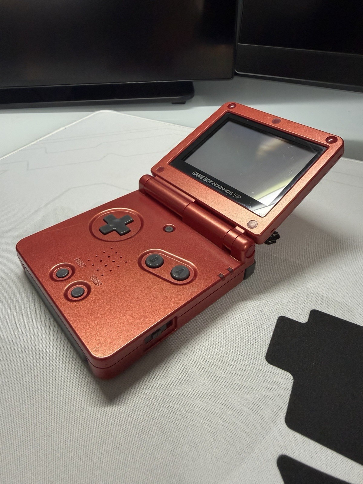EXCELLENT Condition Flame Red Nintendo Game Boy Advance SP AGS-001