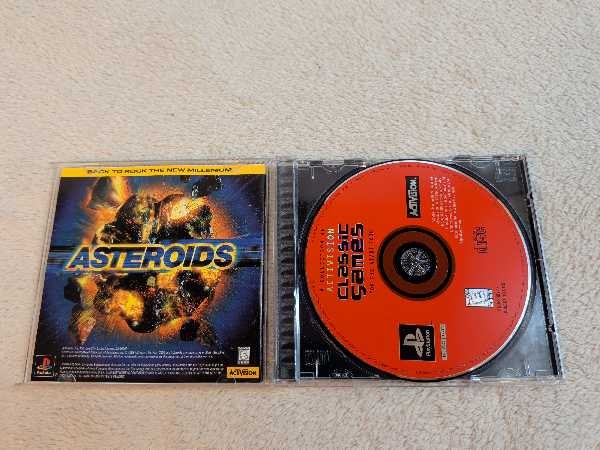 Activision Classics 30 Games Atari 2600 Collection Playstation PS1 Disc Manual