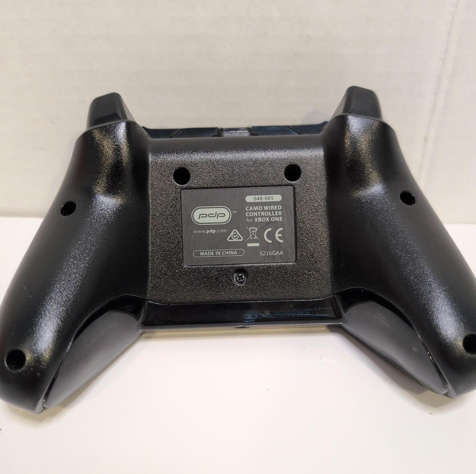 PDP Wired Controller for Xbox One Black Camo 048-065 ML442