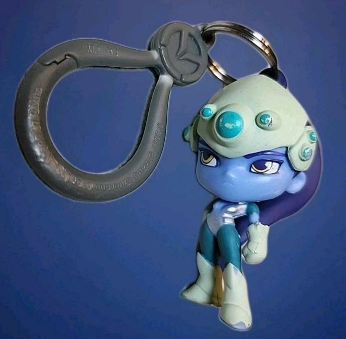 Blizzard Overwatch mini Figure Keychain Backpack Hanger Widowmaker 2017 Blizzcon