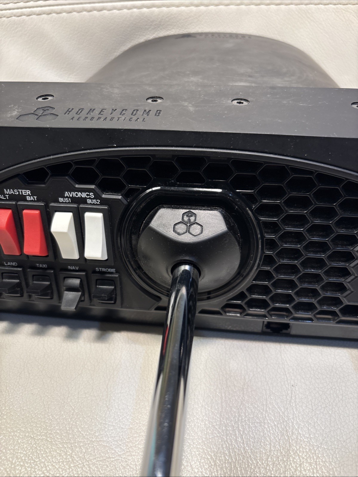 Honeycomb Alpha Flight Control Yoke – Airline Pilot PARTS ONLY NOT TESTED