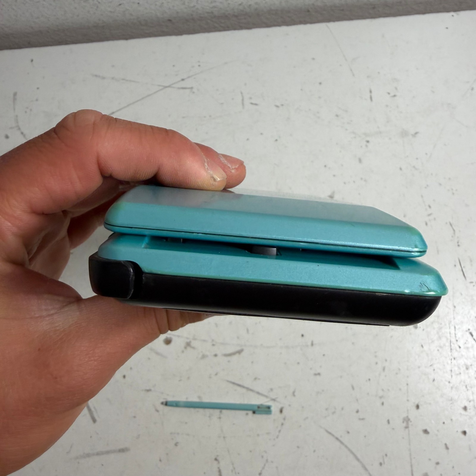 Nintendo DS NTR-001 Blue Dual Screen Handheld Video Gaming Console – For Parts