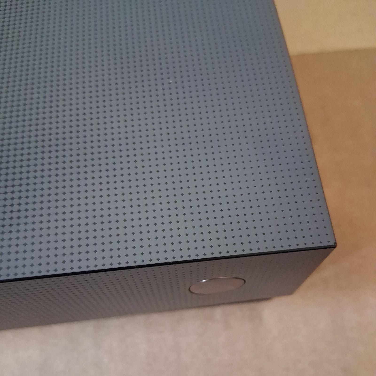 Microsoft Xbox One X Project Scorpio 1TB Console Limited Edition -Complete-