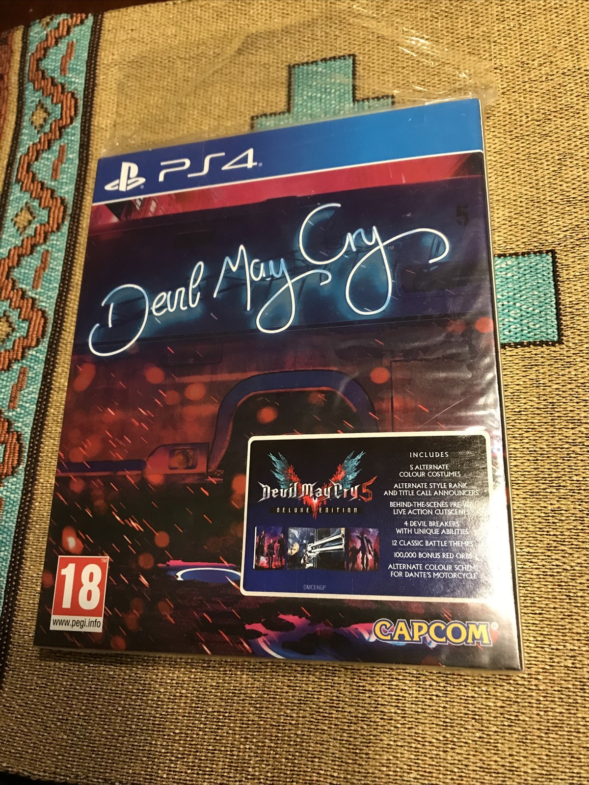Devil May Cry V (PS4) – Deluxe UK Steelbook