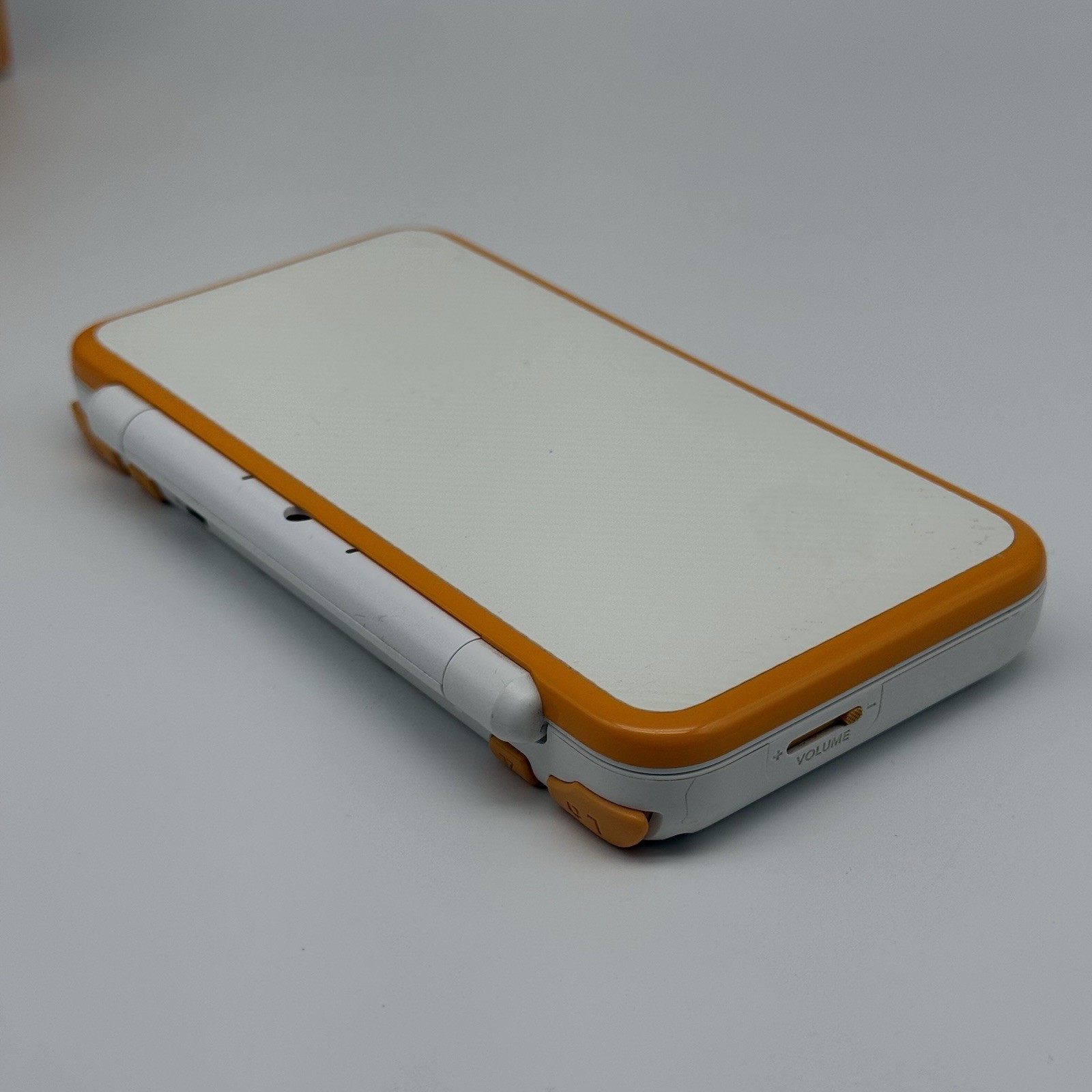 “new” Nintendo 2DS 3DS XL Console White Orange Console, Charger, Box – Tested