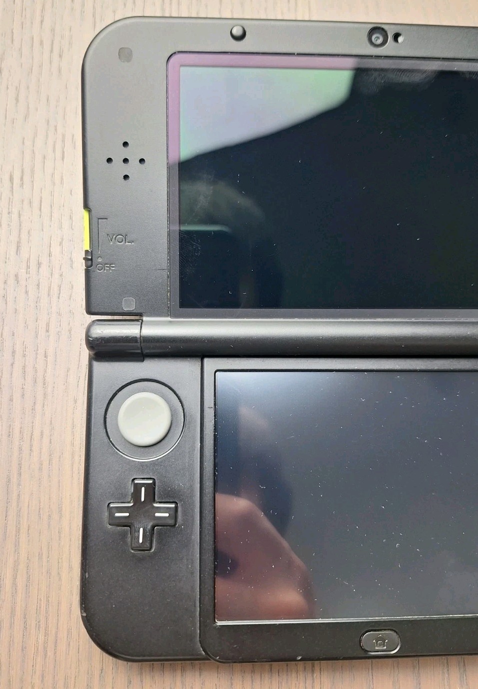 New Nintendo 3DS XL Lime Black | Charger + 32GB SD Card | Region Free