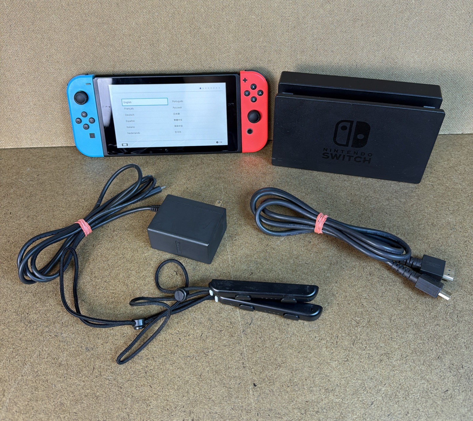 Nintendo Switch V2 Console Neon Red/Blue – HAC-001(-01) USA Used TESTED SEE PICS