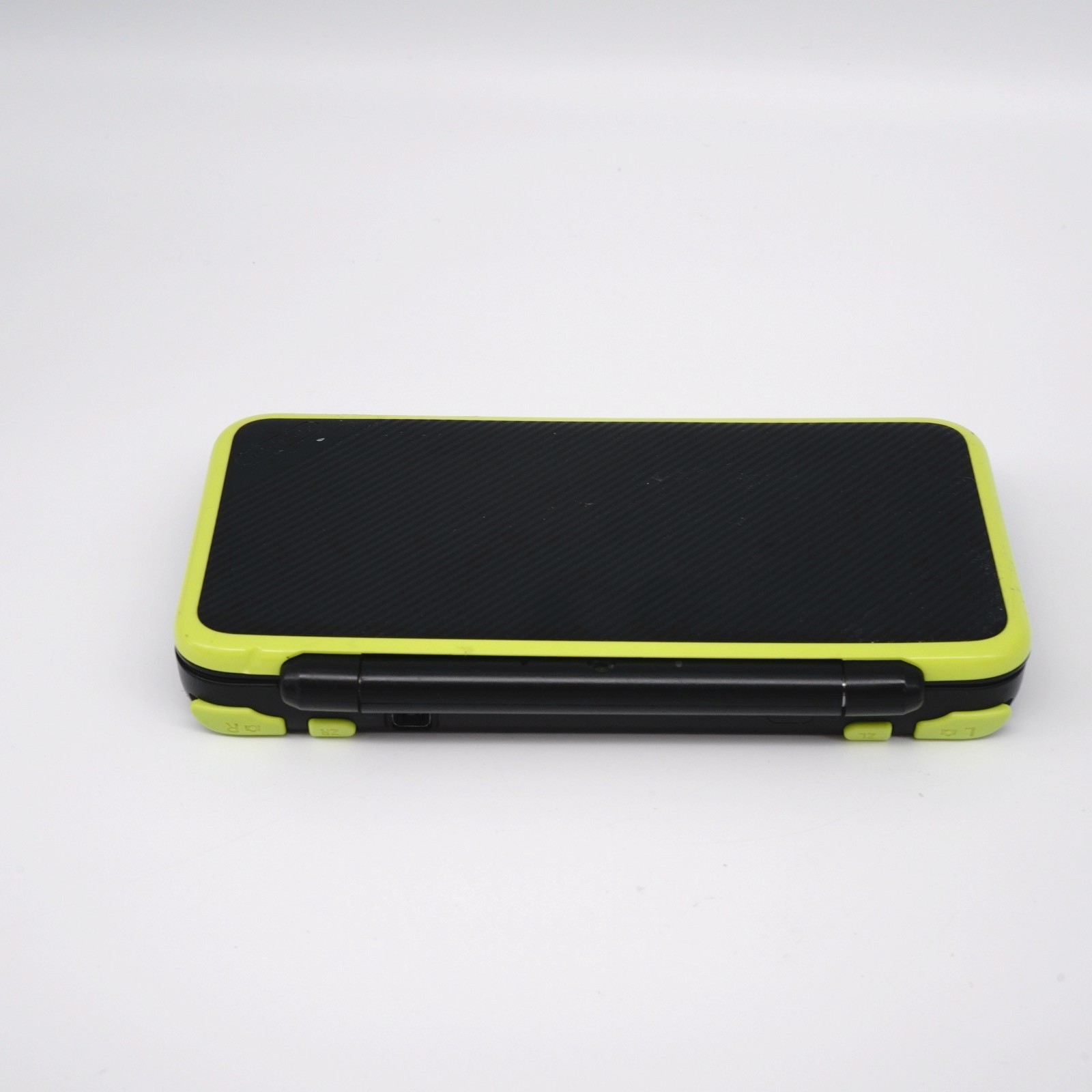 Nintendo “New” 2DS XL LL Console Black Lime 4GB +Charger + Stylus (USA Seller)