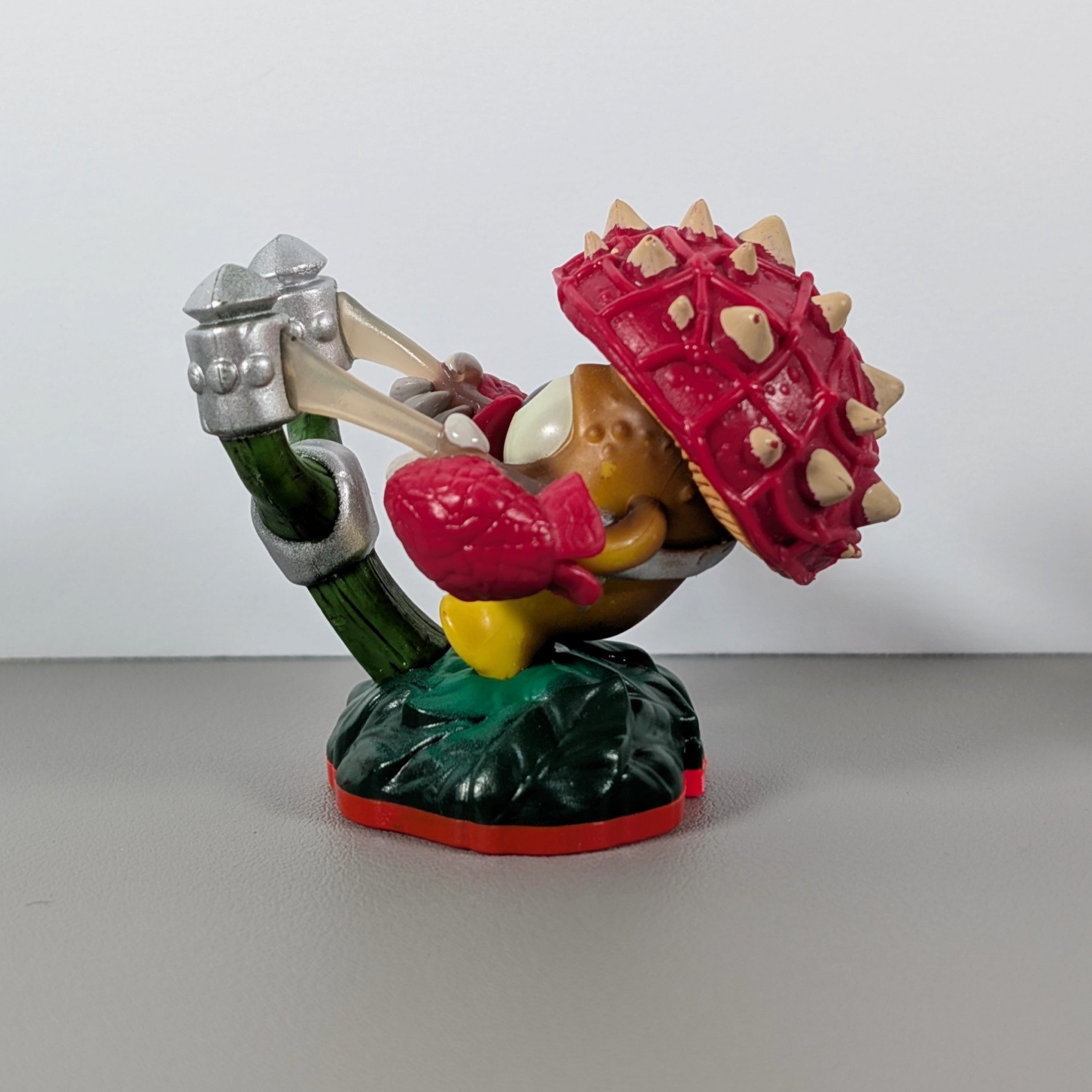Skylanders Trap Team Figure – Sure Shot Shroomboom | Series 2 (Red Base)
