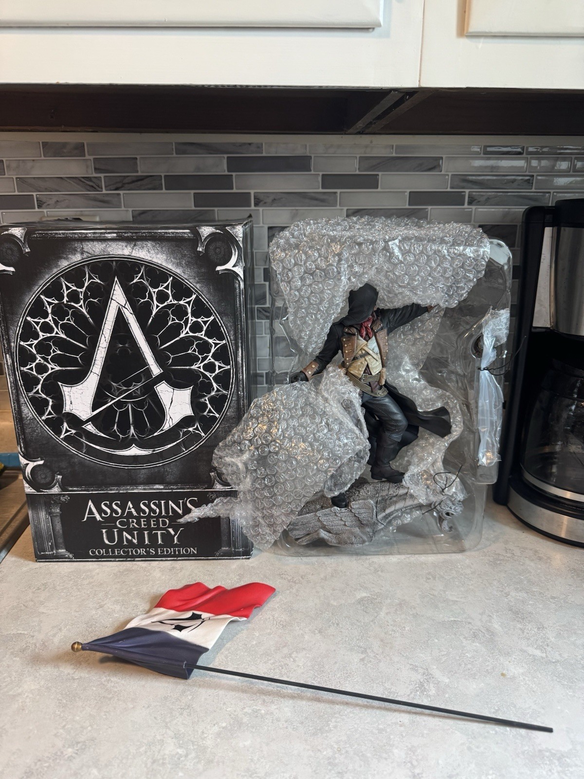 Assassin’s Creed: Unity — Collector’s Edition *NO Game* Figure Only!