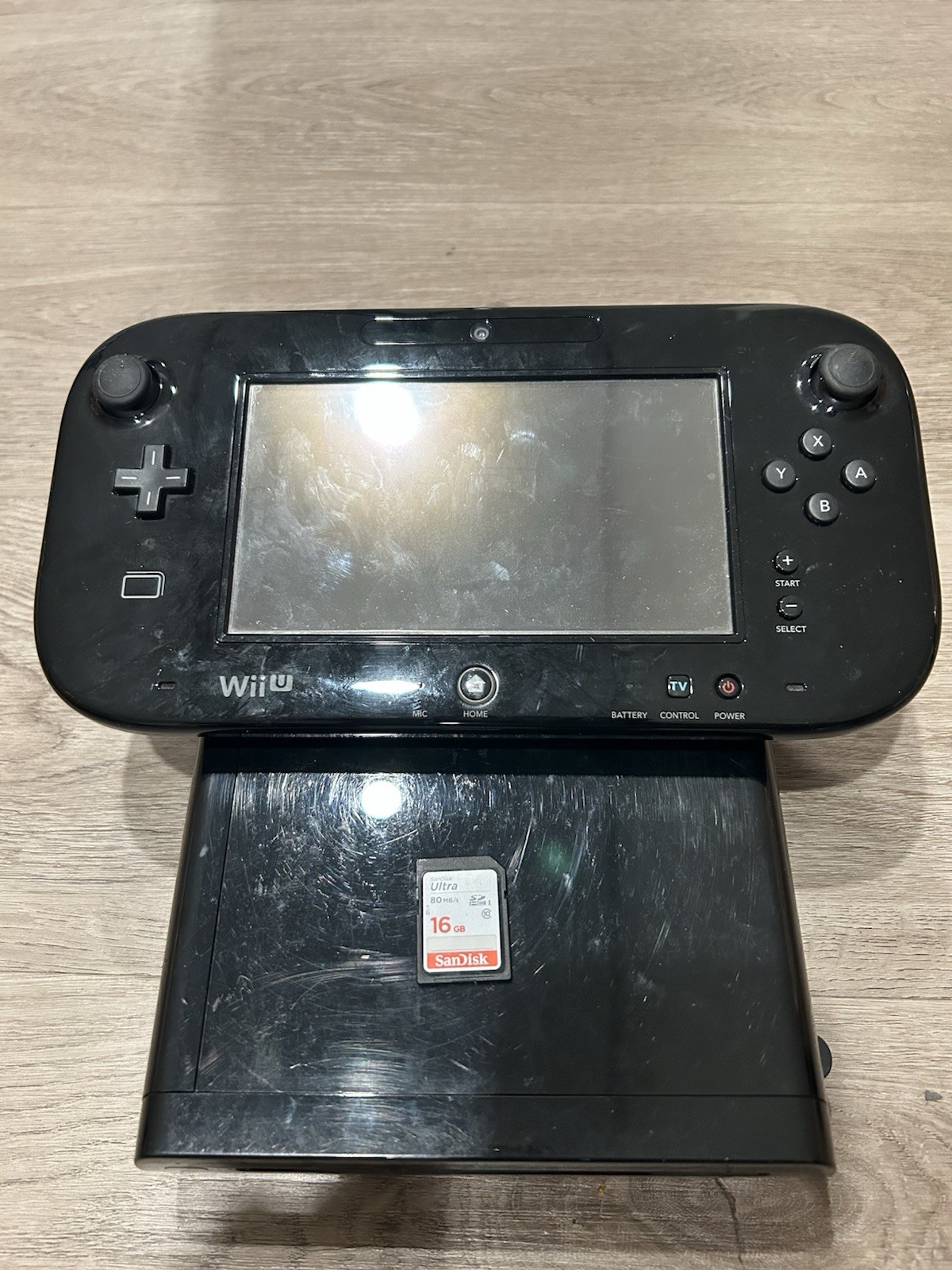 Nintendo Wii U Console Black Free Region/SD Card 16gb