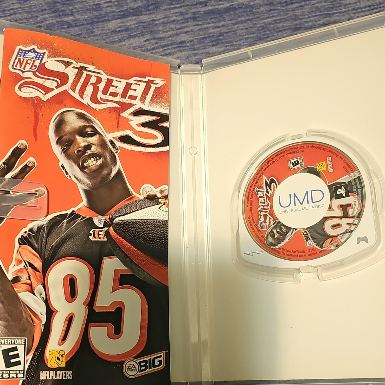 EA SPORTS BIG NFL Street 3 Sony PSP Sports Football E NTSC-U/C 2006 Manual