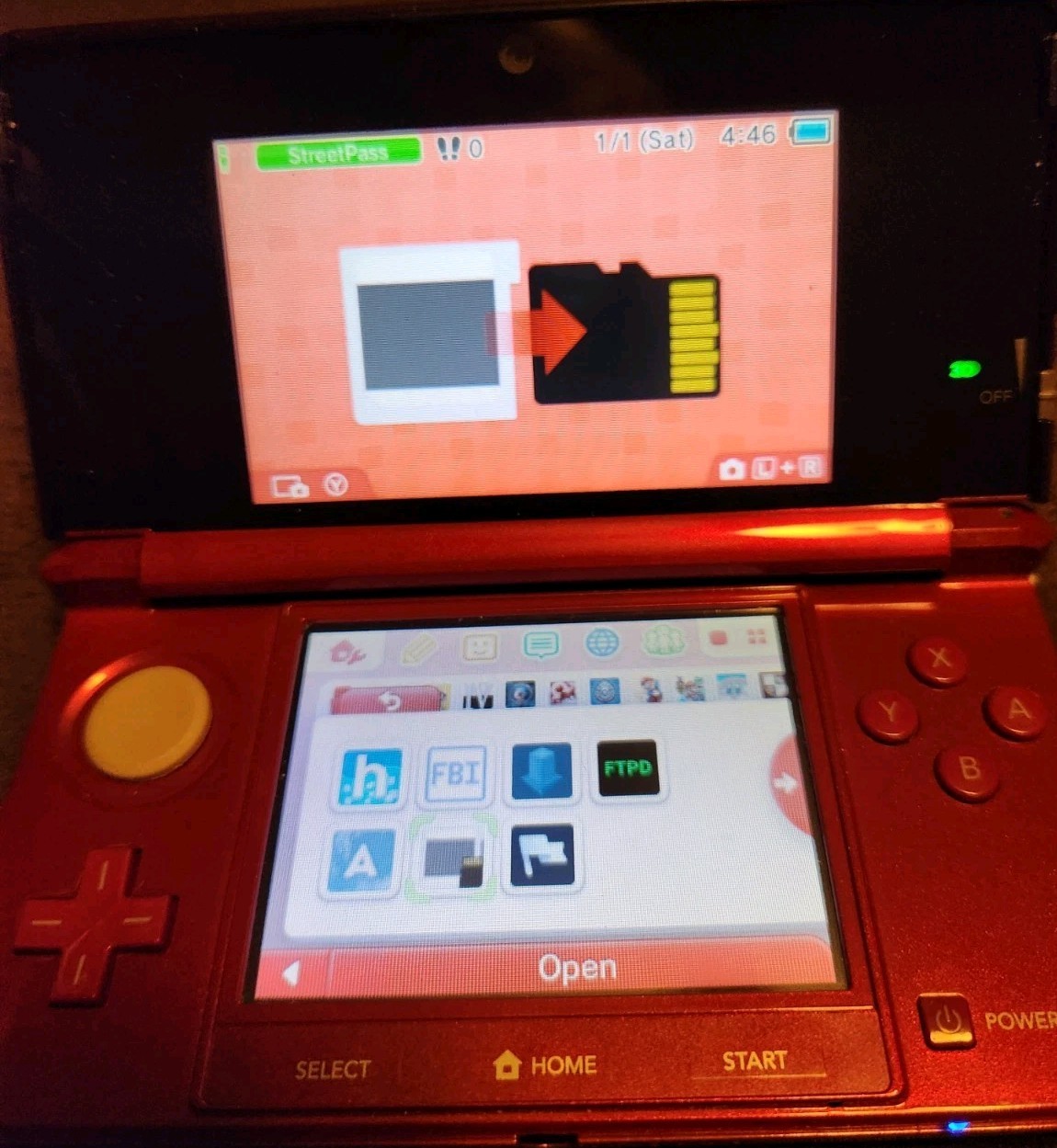 Nintendo 3DS Loaded With Extras And Multiple Games