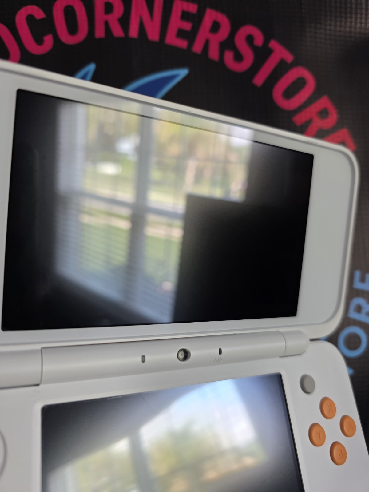 Nintendo New 2DS XL Console White/Orange FAST SHIPPING