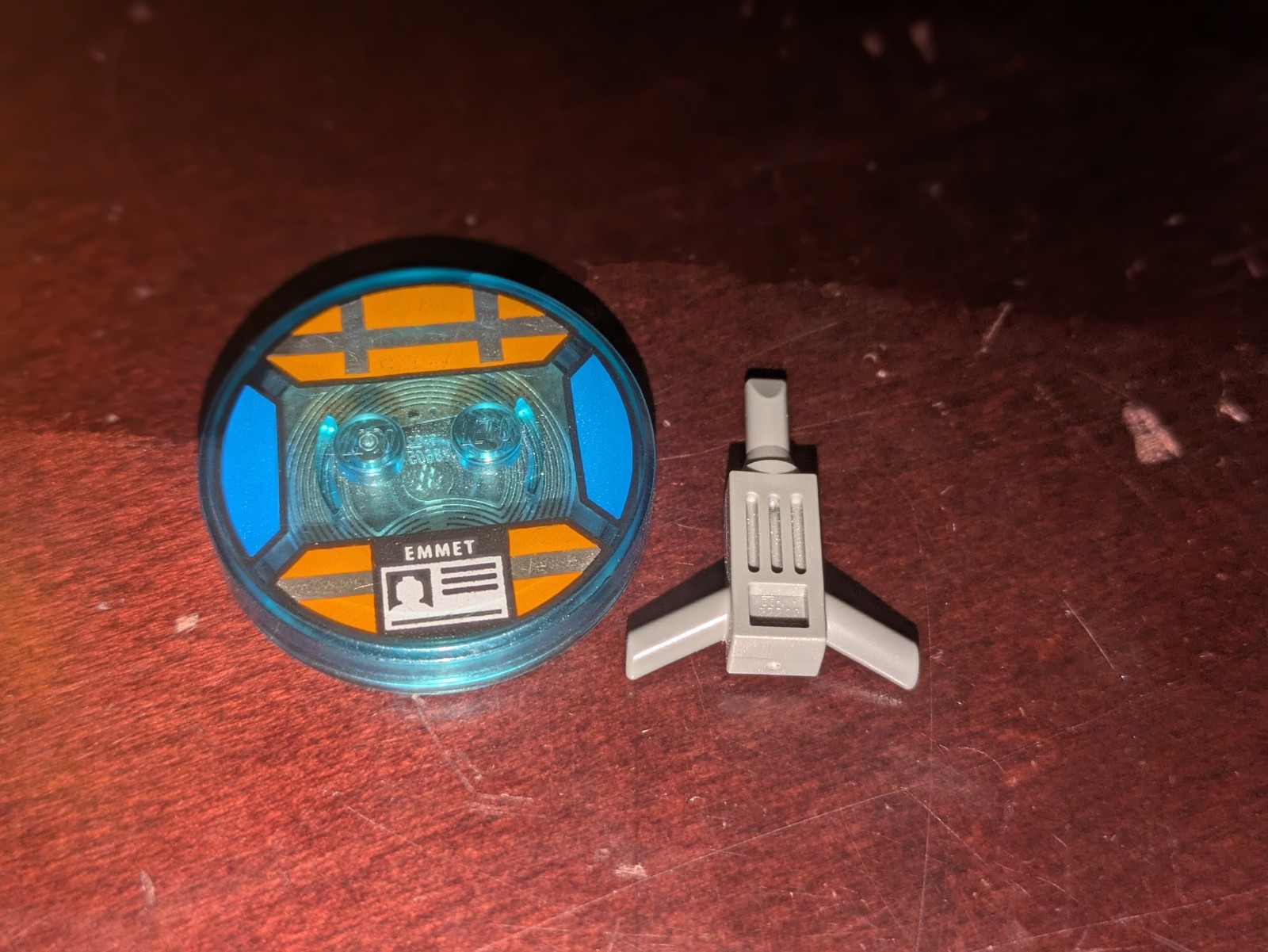 LEGO Dimensions Emmet Tag/Disc Base w/ Buildable Mech Yellow Vehicle 71212