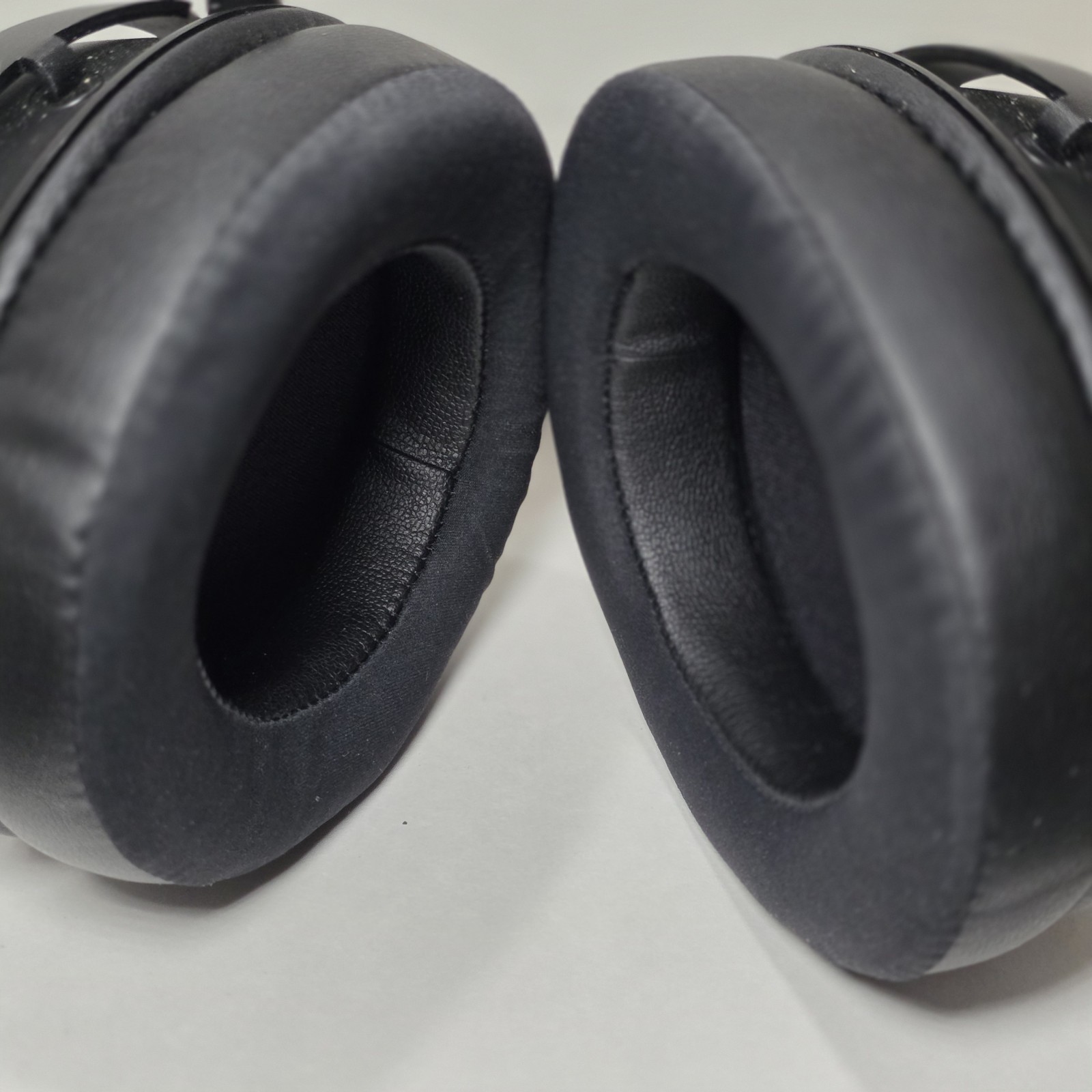 Razer Kraken Pro V2 Gaming Headset In-Line Audio, 3.5mm Jack Tested Work
