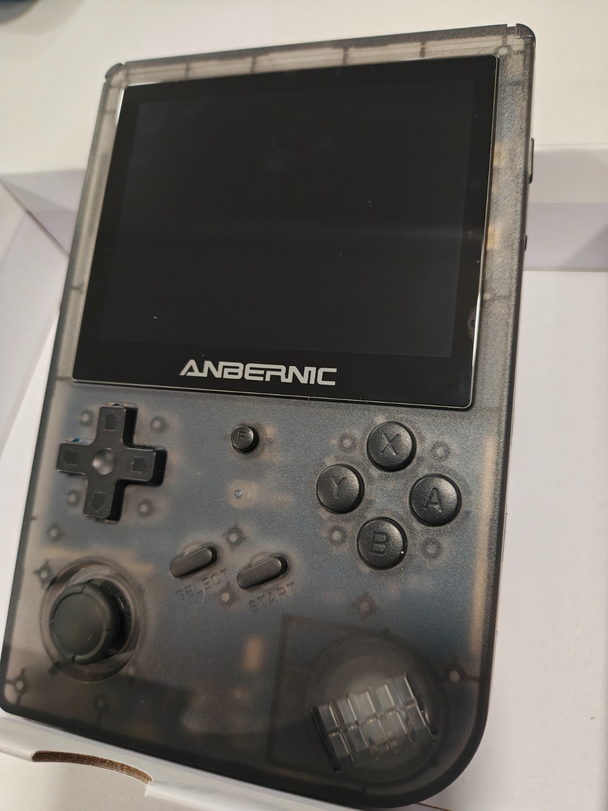 ANBERNIC RG351V Handheld Console – Excellent Condition – 64 GB SD Card w/ Games