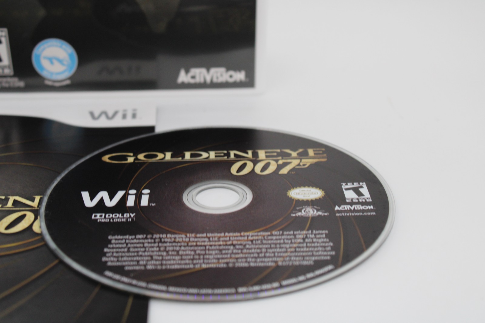 Refurbished Nintendo Wii James Bond 007 GoldenEye Complete CIB Excellent Mint