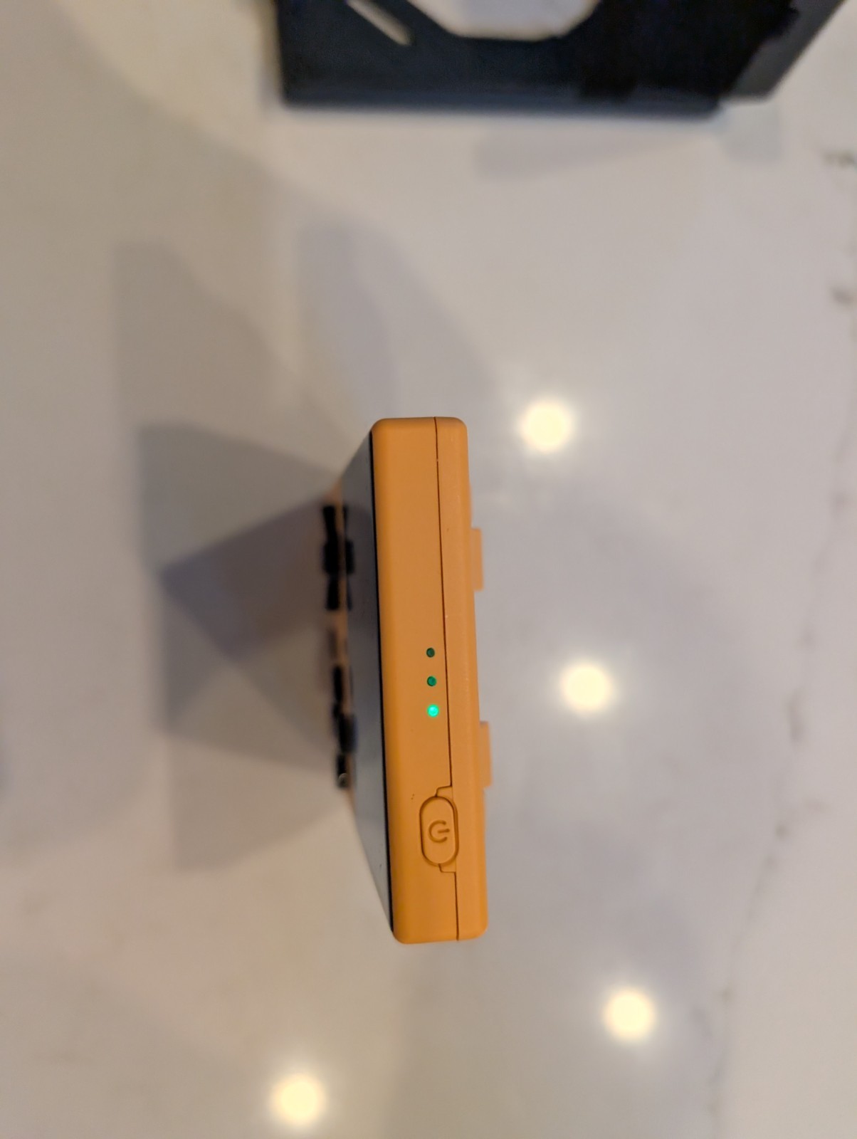Miyoo Mini V4 Yellow Retro Handheld Linux with Metal Dpad and case/grip