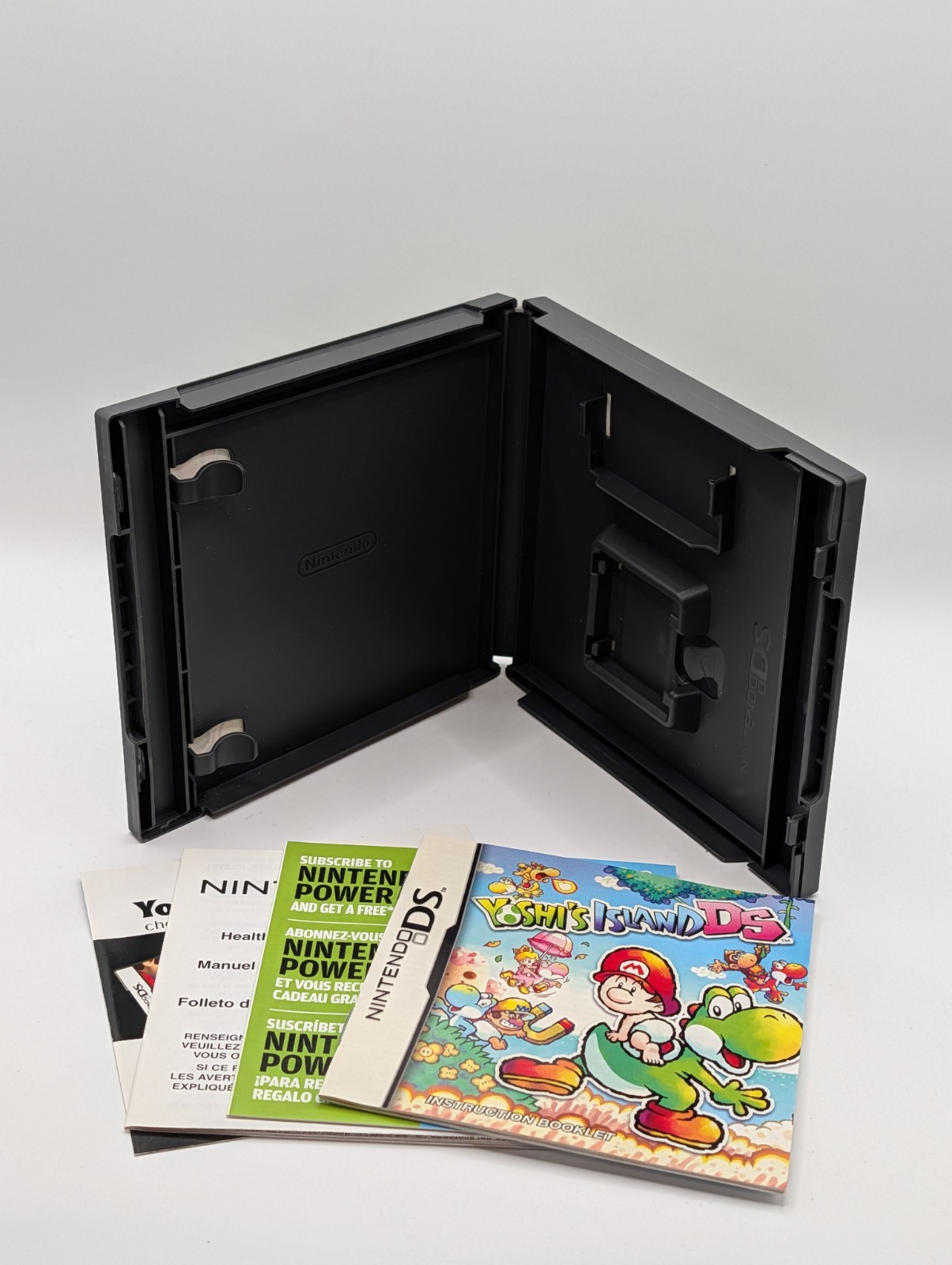 NO GAME – Yoshi’s Island DS Authentic Nintendo DS Case and Inserts Manual Only
