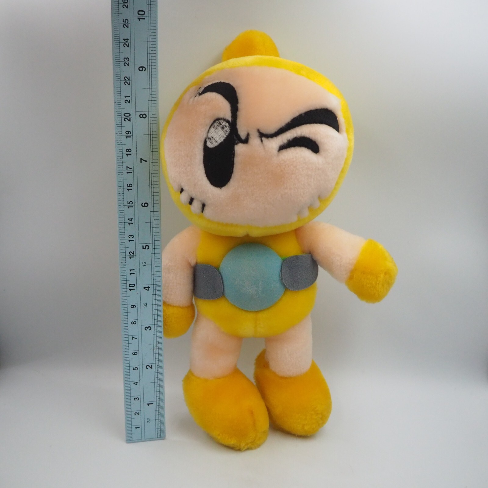 Bomberman Yellow C2903 Tai Seng 1998 Singapore Plush 9″ Toy Doll Japan
