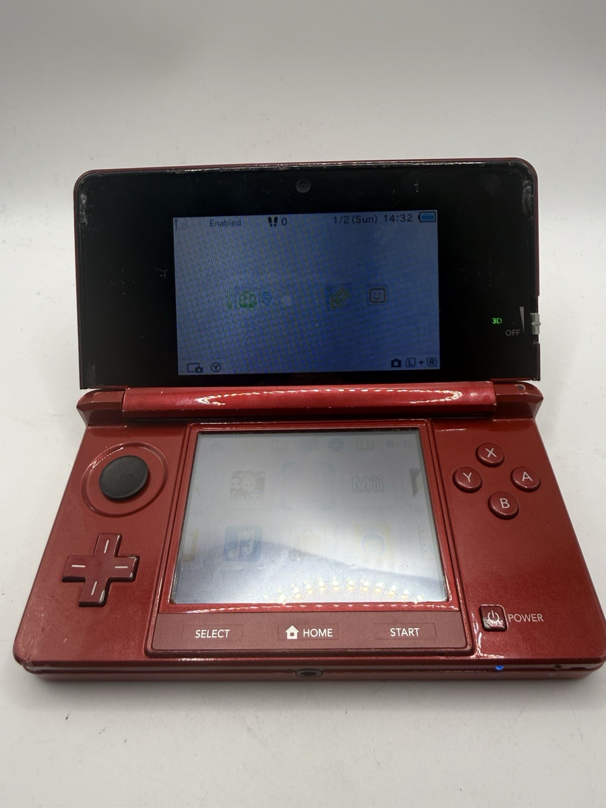 Nintendo 3DS Handheld System Flame Red CTR-001 w/ Charger TESTED