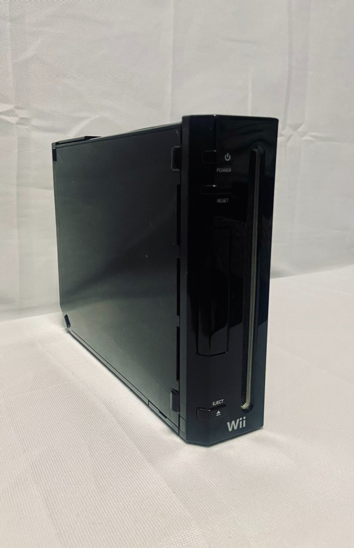 Nintendo Wii Black Console Bundle 19 Games 2 Remotes Zelda Smash Mario