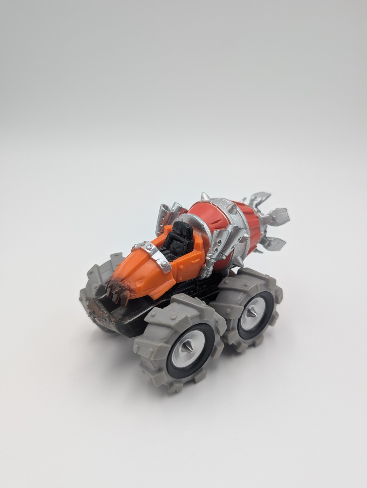 Skylanders Superchargers Smash Hit Figure and Thump Truck