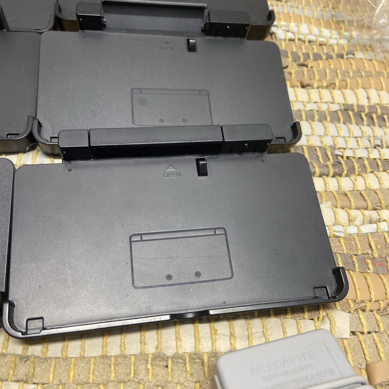Lot Of 6 Original Nintendo 3DS Battery Charging Dock Cradle Base Black CTR-007